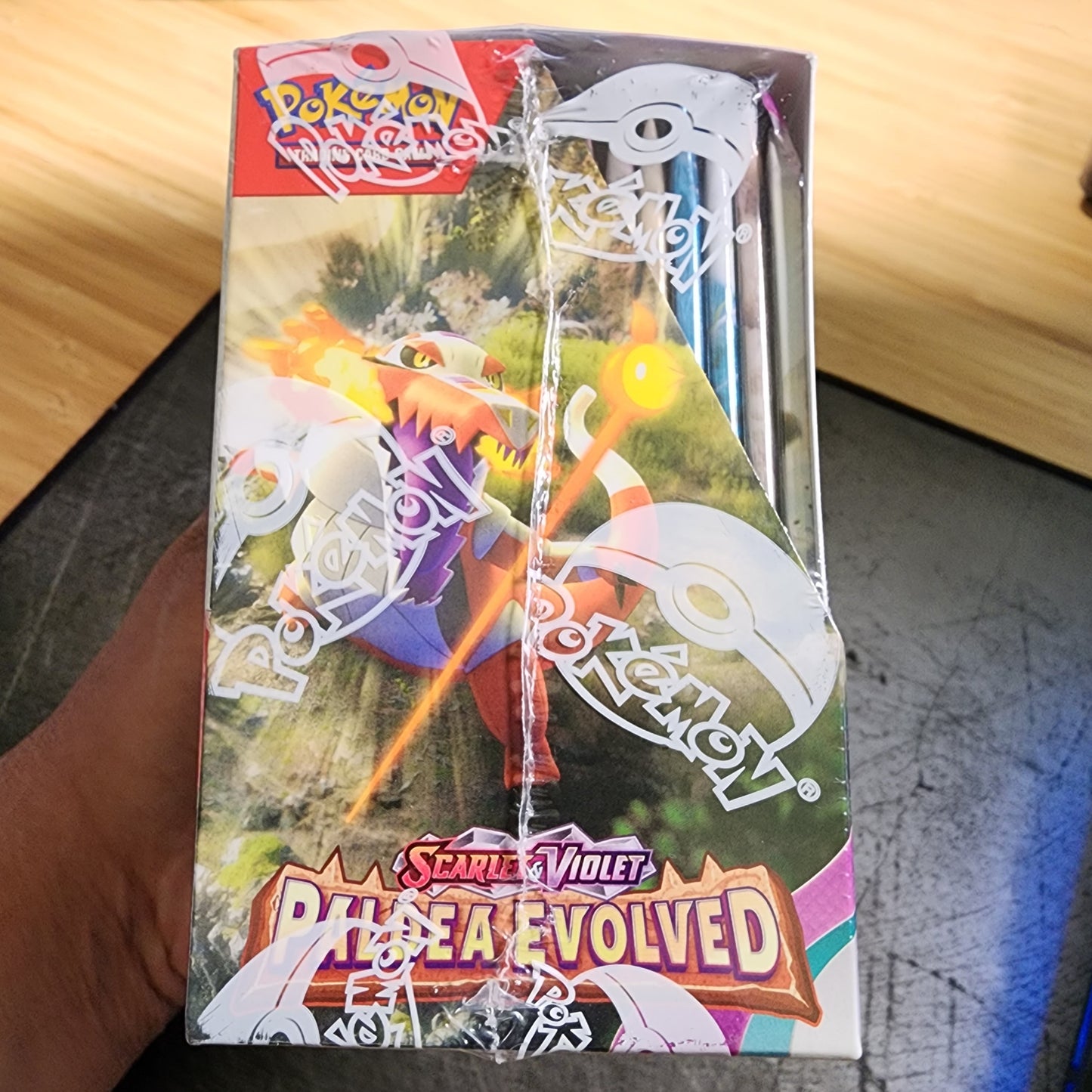 Pokemon TCG: Scarlet & Violet: Paldea Evolved Booster Box