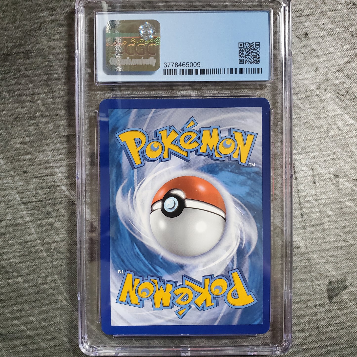 CGC9 Eevee SV41 Holo Pokemon Hidden Fates