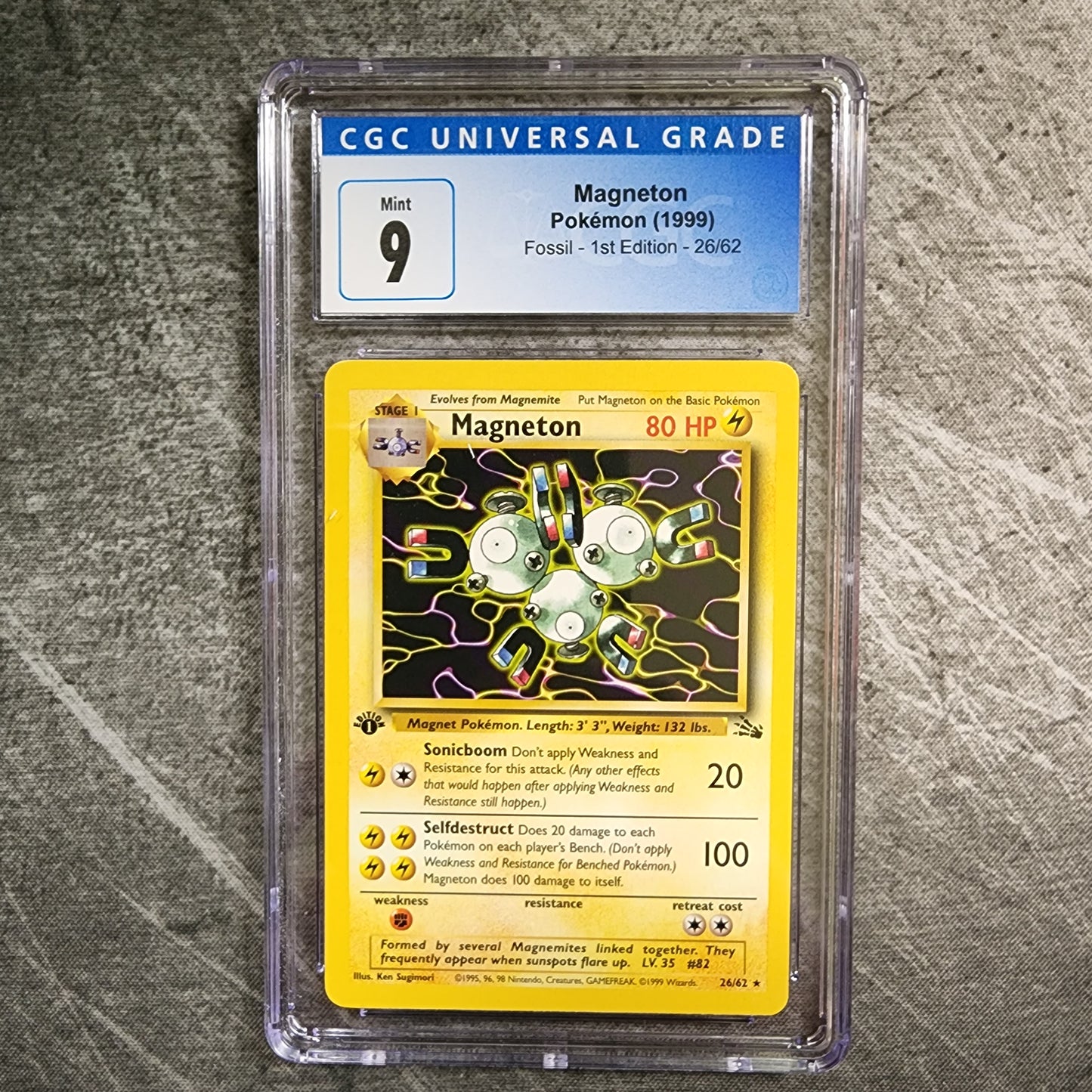 CGC 9 Magneton 26/62 Rare Pokemon Fossil - 1st Edition