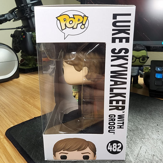 Luke Skywalker with Grogu 482 Star Wars Funko Pop! Vinyl Figure