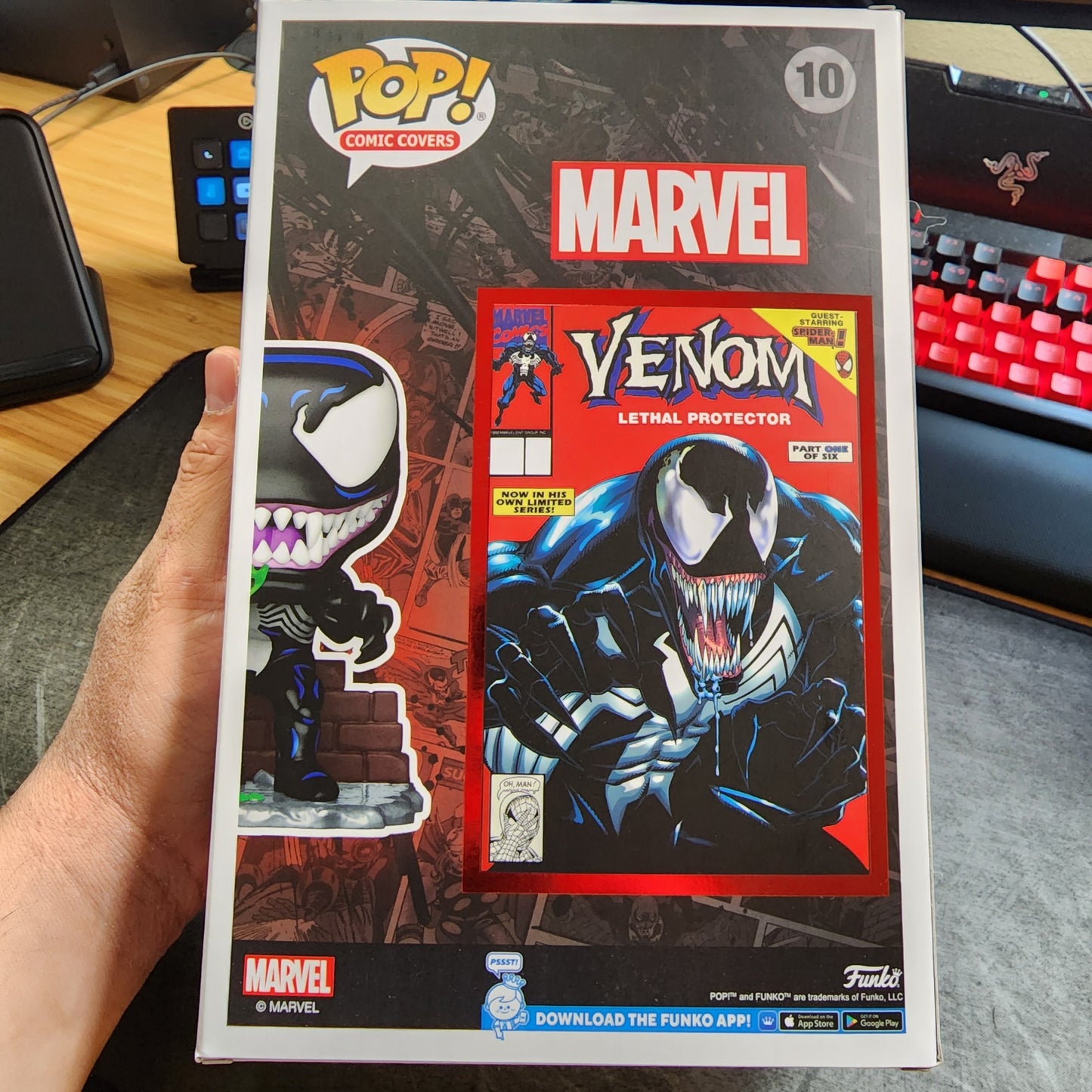 Marvel Venom Glow-in-the-Dark Pop! Lethal Protector Comic Cover Vinyl Figure - Previews Exclusive