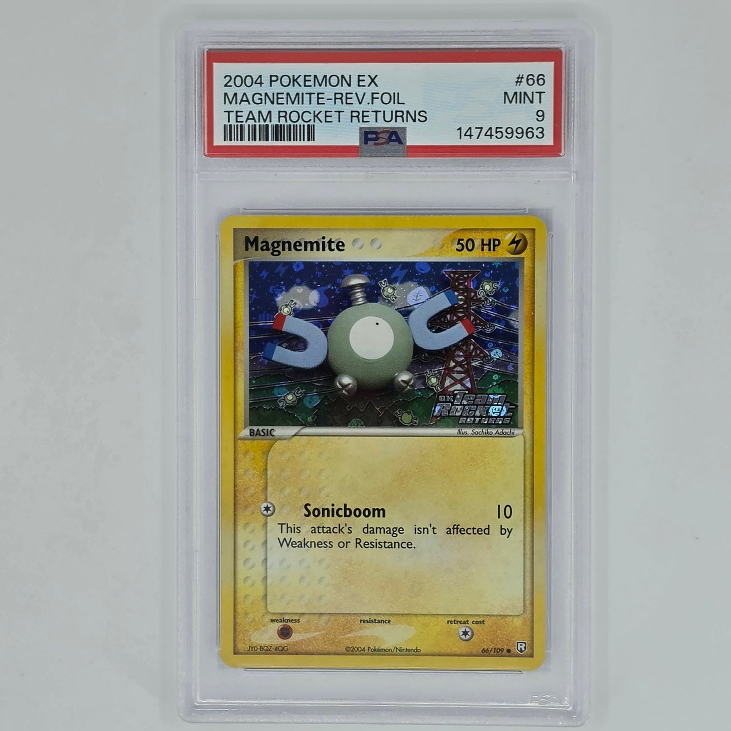 PSA 9 Magnemite 66 Reverse Foil 2004 Pokemon EX Team Rocket Returns 147459963 Front