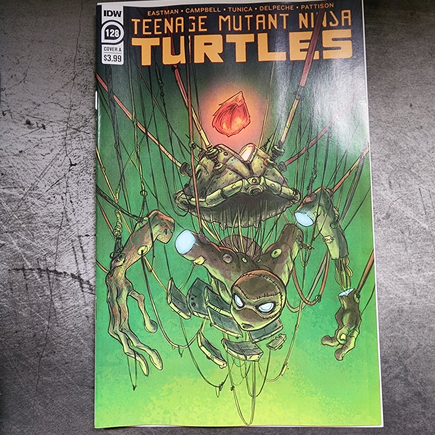Teenage Mutant Ninja Turtles #128 Cover A Pablo Tunica VF/NM IDW