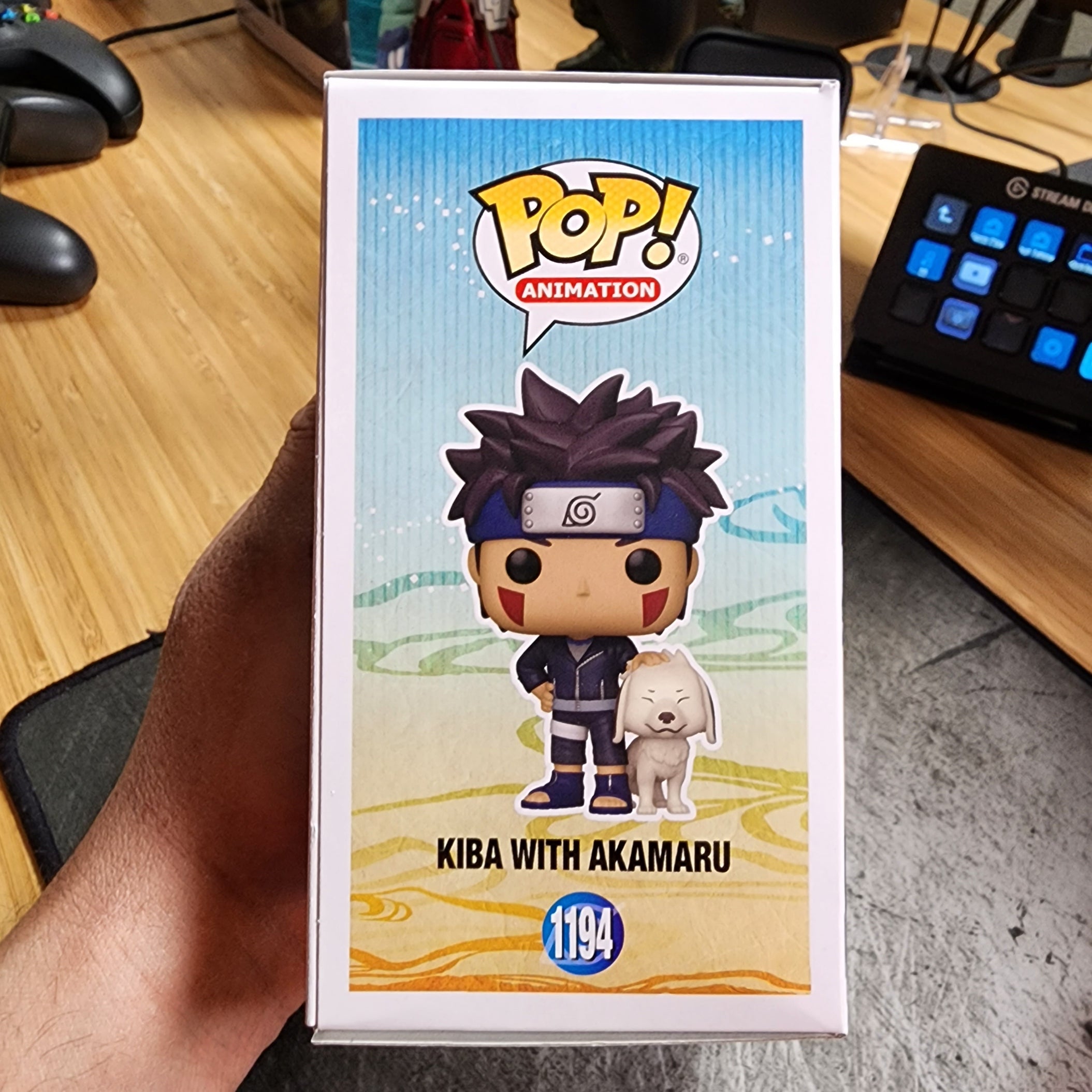 POP Naruto Shippuden: Kiba Con Akamaru – Figura Vinile Funko 3.75'' + Custodia Protettiva